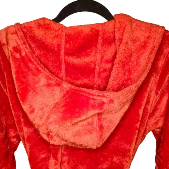 UGG Christmas Ribbon Red Miranda plush hooded robe with belt tie size M - Picture 5 of 10